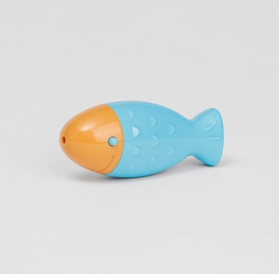 RURRI Игрушка-лазерная указка для кошек Рыбка, 8,7х2,8х3,7 см