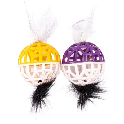 Pet hobby Игрушка для кошек Мячик сетчатый с бубенчиком и меховыми хвостиками, диаметр 5,5 см (2 шт.)