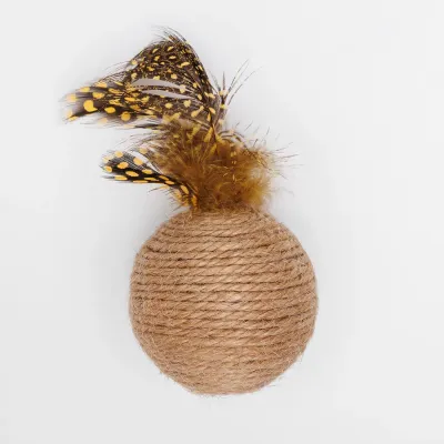 Petmax Игрушка для кошек Шар с перьями, диаметр 6 см