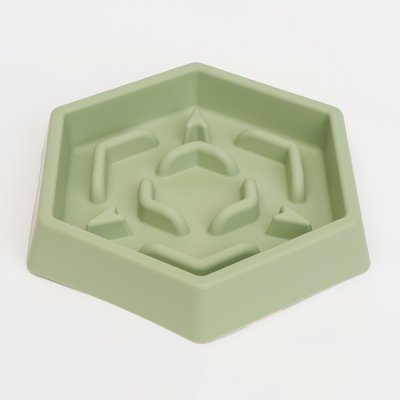 Petmax Миска для медленного кормления кошек и собак, 21,5х19х3,5 см, зеленая
