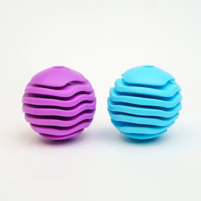 Petmax Игрушка для кошек Мячики, 4,7 см, 2 шт.