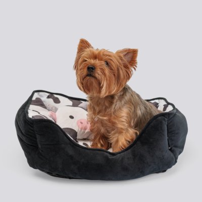 RURRI Лежак с игрушкой для кошек и собак мелких пород Коровка, 54х45х17 см, черный