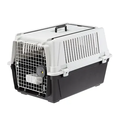 Ferplast Переноска с поилкой для кошек и собак средних пород Атлас-40, 68х49х46 см, цвет в ассортименте