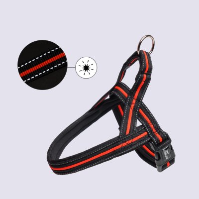 Rungo Шлейка для собак со светоотражающей полоской Norway, обхват груди 30-50 см, ширина ремешка 3,5 см, черно-оранжевый