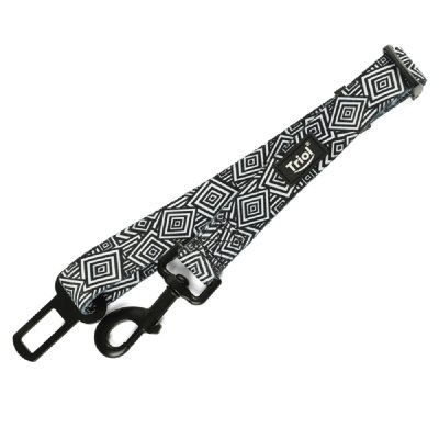 Ремень безопасности для собак TRIOL Геометрия нейлоновый 70см